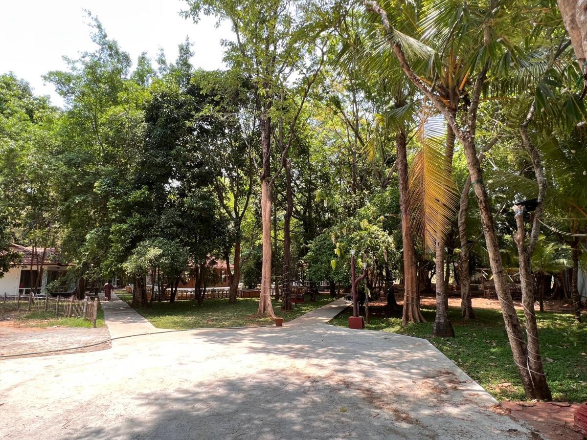 Surya Eco And Wedding Resort Thrissur Екстериор снимка
