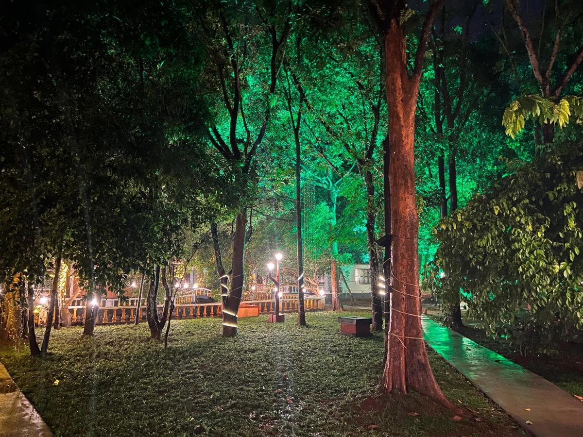 Surya Eco And Wedding Resort Thrissur Екстериор снимка