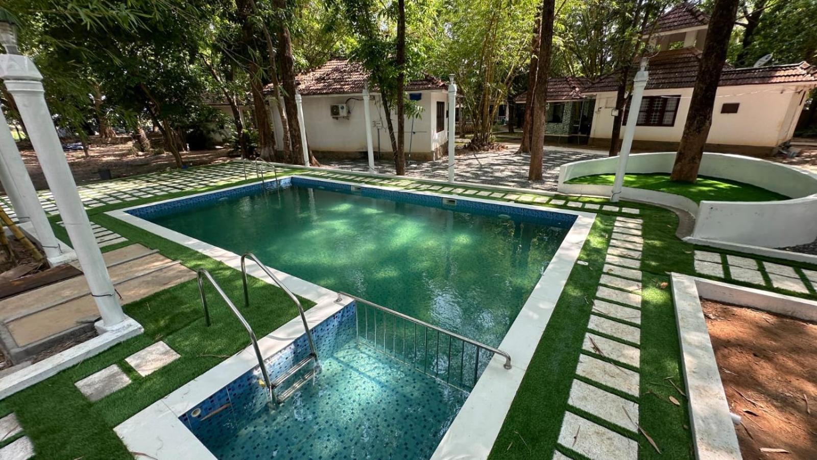 Surya Eco And Wedding Resort Thrissur Екстериор снимка
