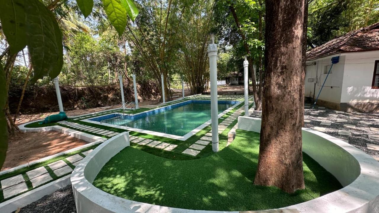 Surya Eco And Wedding Resort Thrissur Екстериор снимка